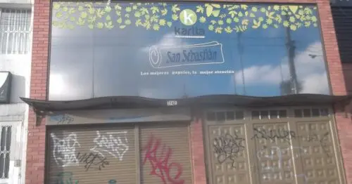 KARTTA PAPELES ESPECIALES SAN SEBASTIAN